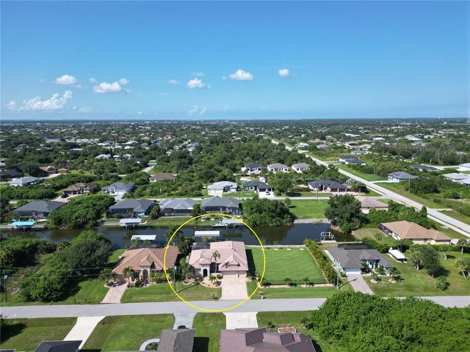 For Sale: $789,000 (4 beds, 3 baths, 2466 Square Feet)