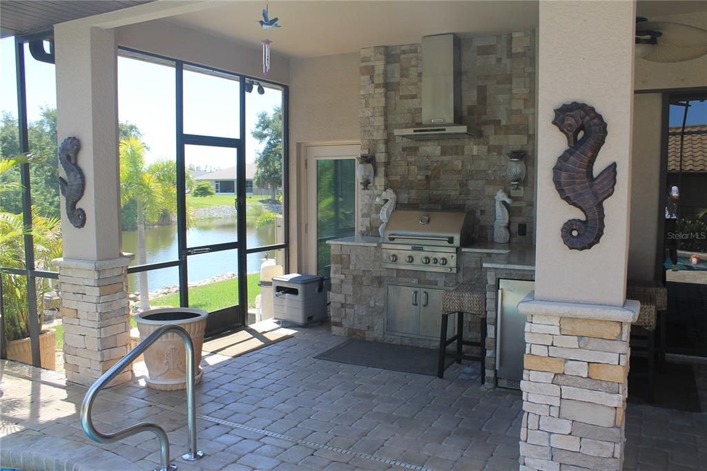 For Sale: $789,000 (4 beds, 3 baths, 2466 Square Feet)