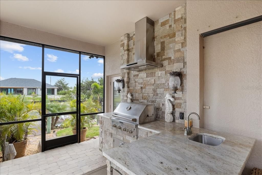 For Sale: $789,000 (4 beds, 3 baths, 2466 Square Feet)