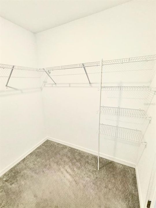 For Rent: $2,150 (3 beds, 2 baths, 1634 Square Feet)