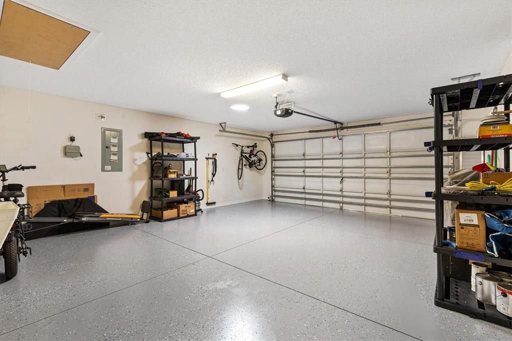 На продажу: $389,000 (3 спален, 2 ванн, 1854 Квадратных фут)