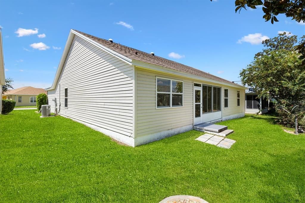 На продажу: $389,000 (3 спален, 2 ванн, 1854 Квадратных фут)