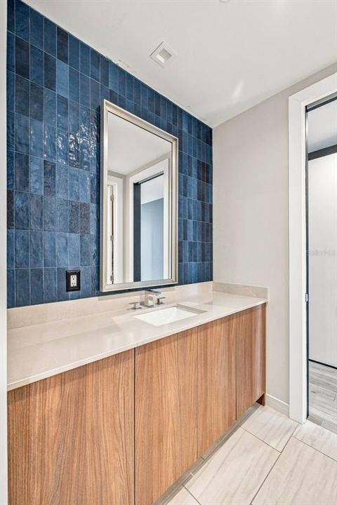 На продажу: $1,999,999 (3 спален, 3 ванн, 2436 Квадратных фут)