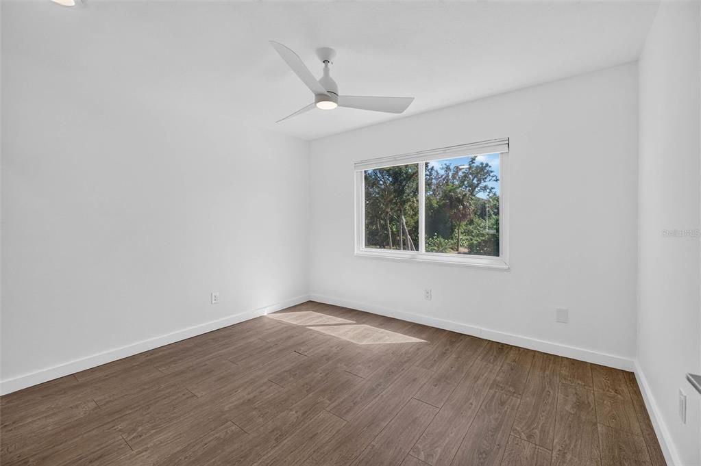 For Rent: $4,395 (4 beds, 3 baths, 2088 Square Feet)