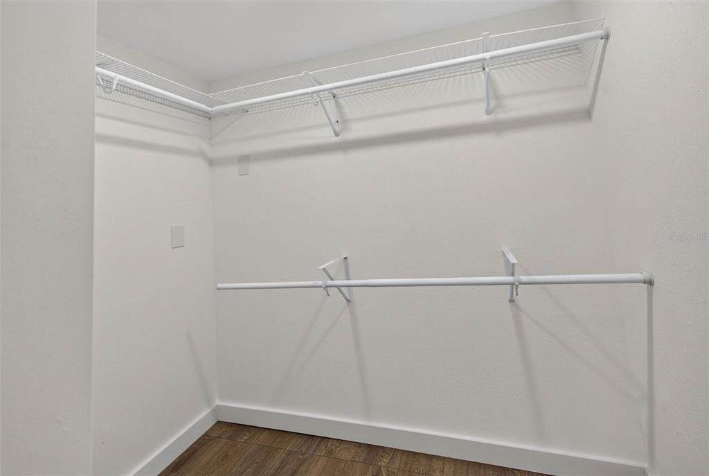 For Rent: $4,395 (4 beds, 3 baths, 2088 Square Feet)
