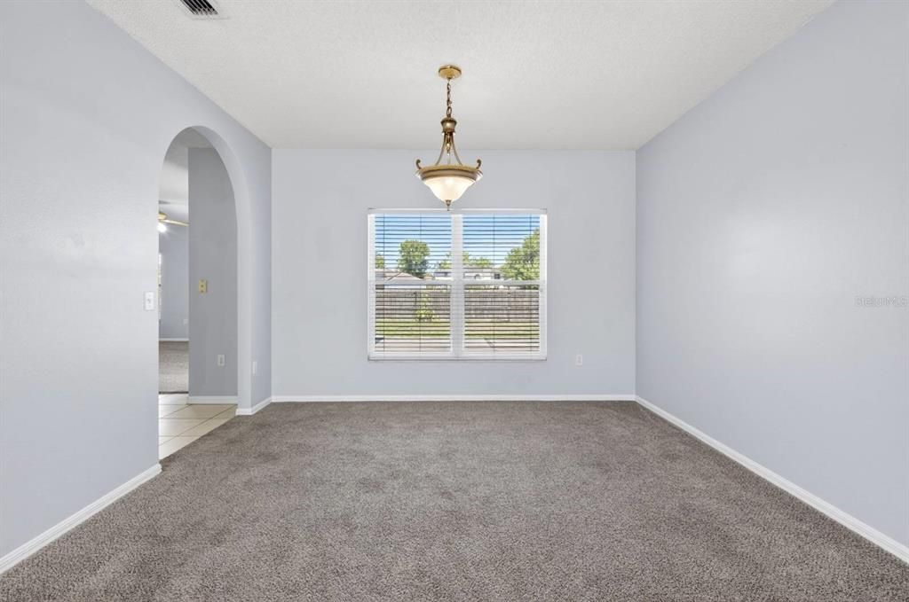 For Sale: $269,000 (3 beds, 2 baths, 1609 Square Feet)