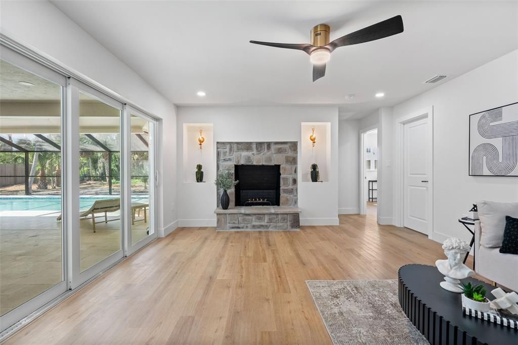 For Sale: $1,499,000 (3 beds, 2 baths, 2114 Square Feet)