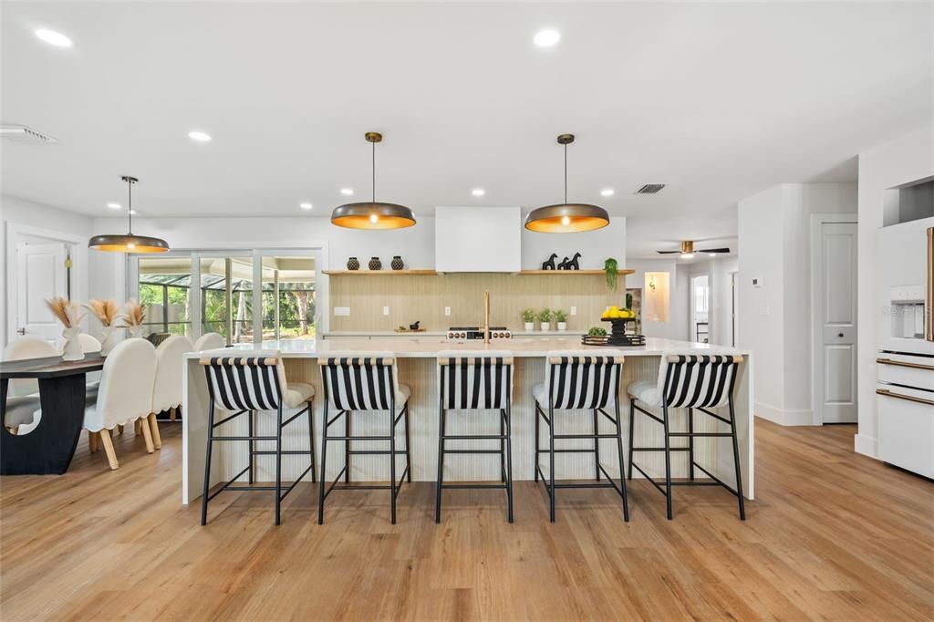 For Sale: $1,499,000 (3 beds, 2 baths, 2114 Square Feet)