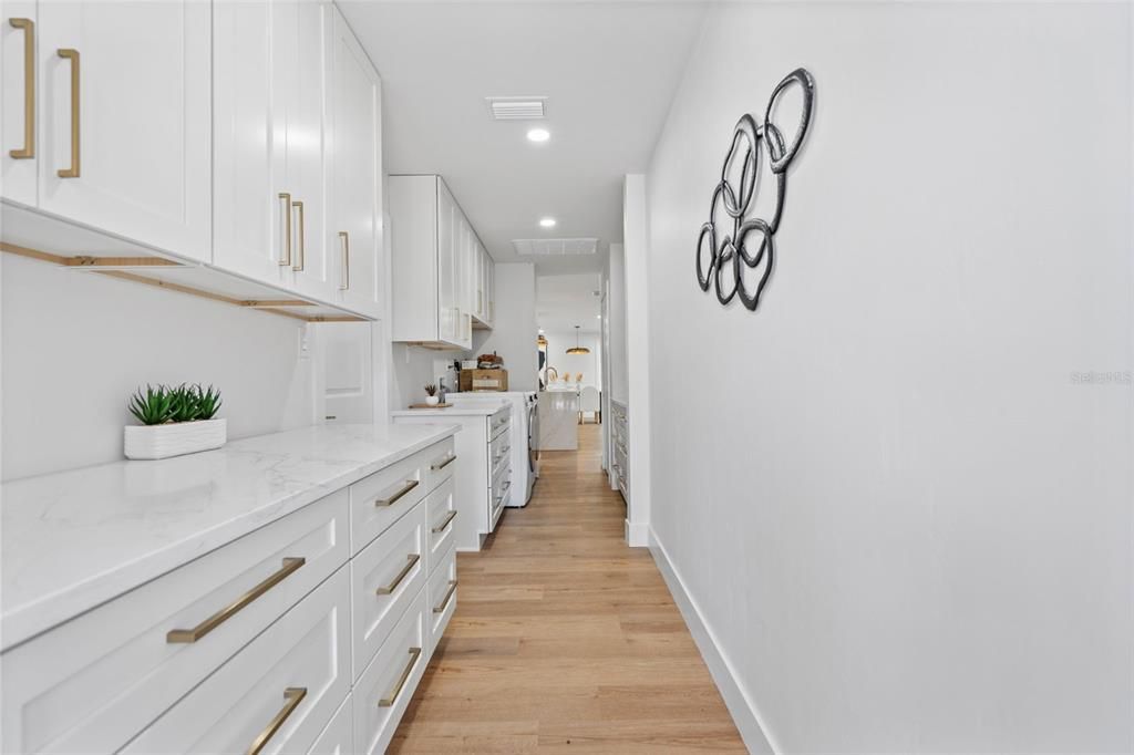 For Sale: $1,499,000 (3 beds, 2 baths, 2114 Square Feet)