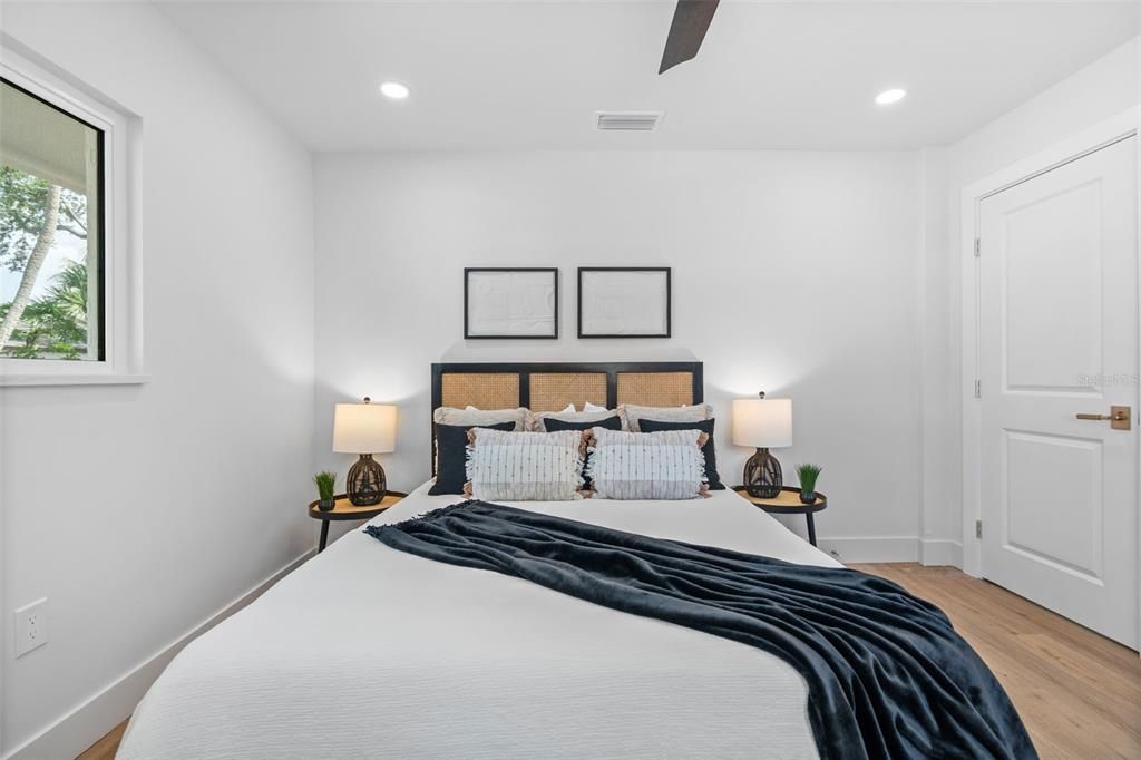 For Sale: $1,499,000 (3 beds, 2 baths, 2114 Square Feet)
