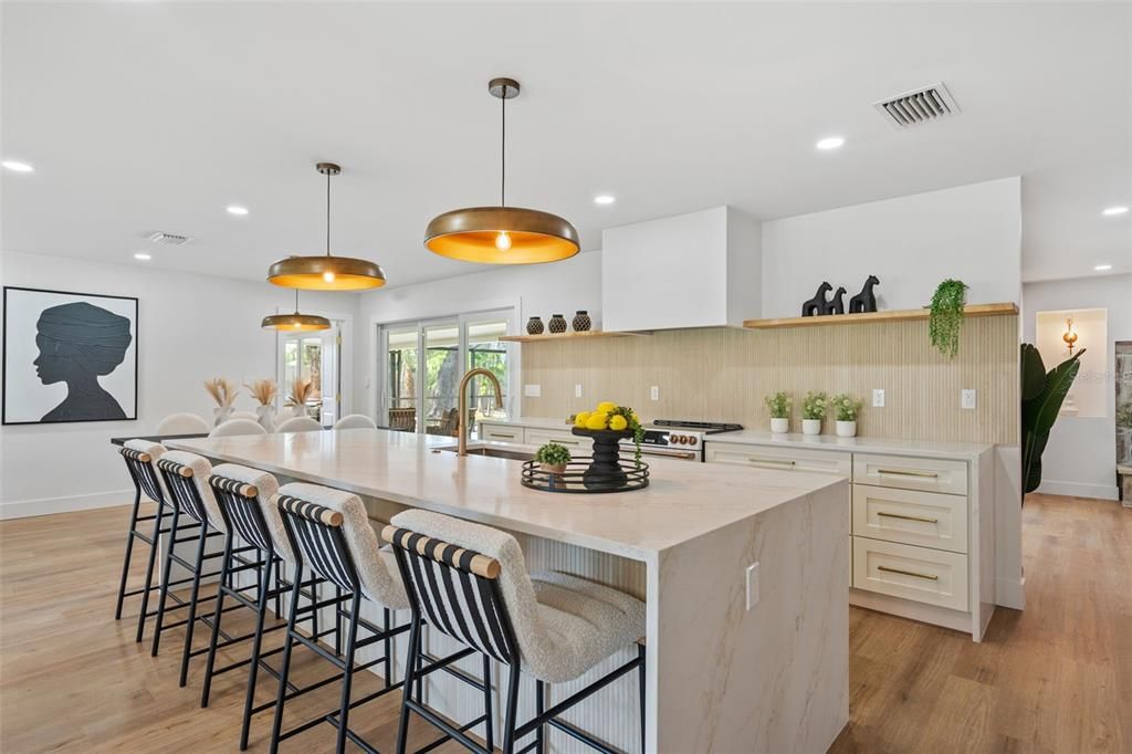 For Sale: $1,499,000 (3 beds, 2 baths, 2114 Square Feet)