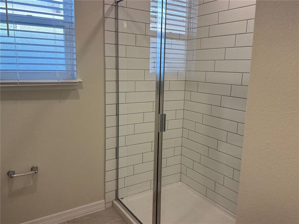 For Rent: $2,900 (4 beds, 2 baths, 1770 Square Feet)