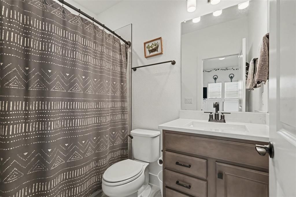 For Rent: $5,100 (5 beds, 4 baths, 3608 Square Feet)