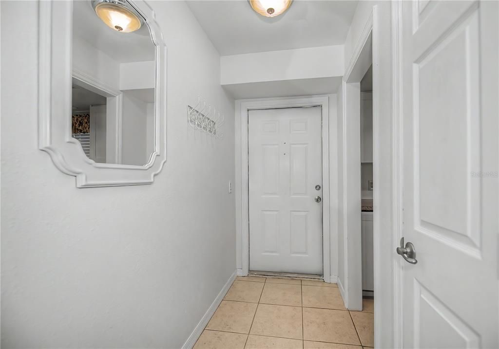 For Sale: $110,000 (2 beds, 2 baths, 688 Square Feet)