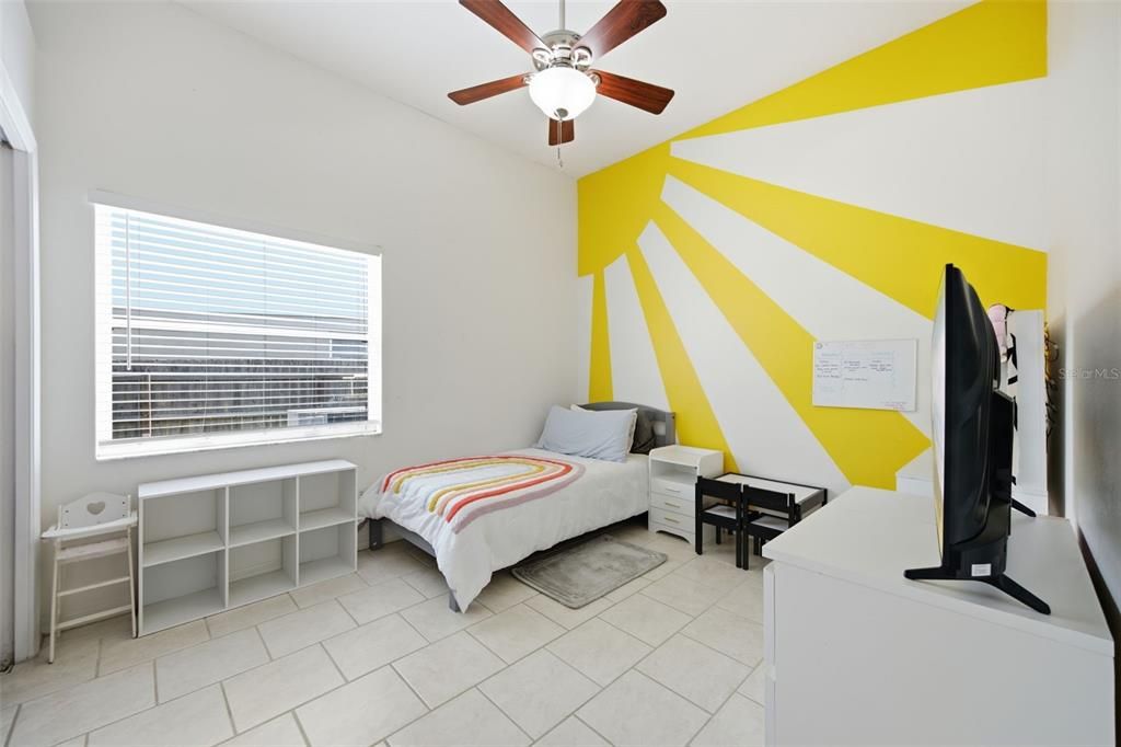 For Sale: $527,000 (4 beds, 2 baths, 2212 Square Feet)
