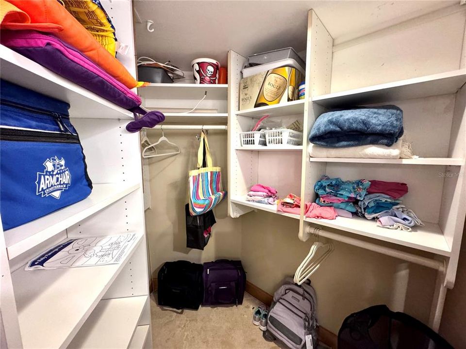 For Sale: $947,500 (2 beds, 2 baths, 1265 Square Feet)