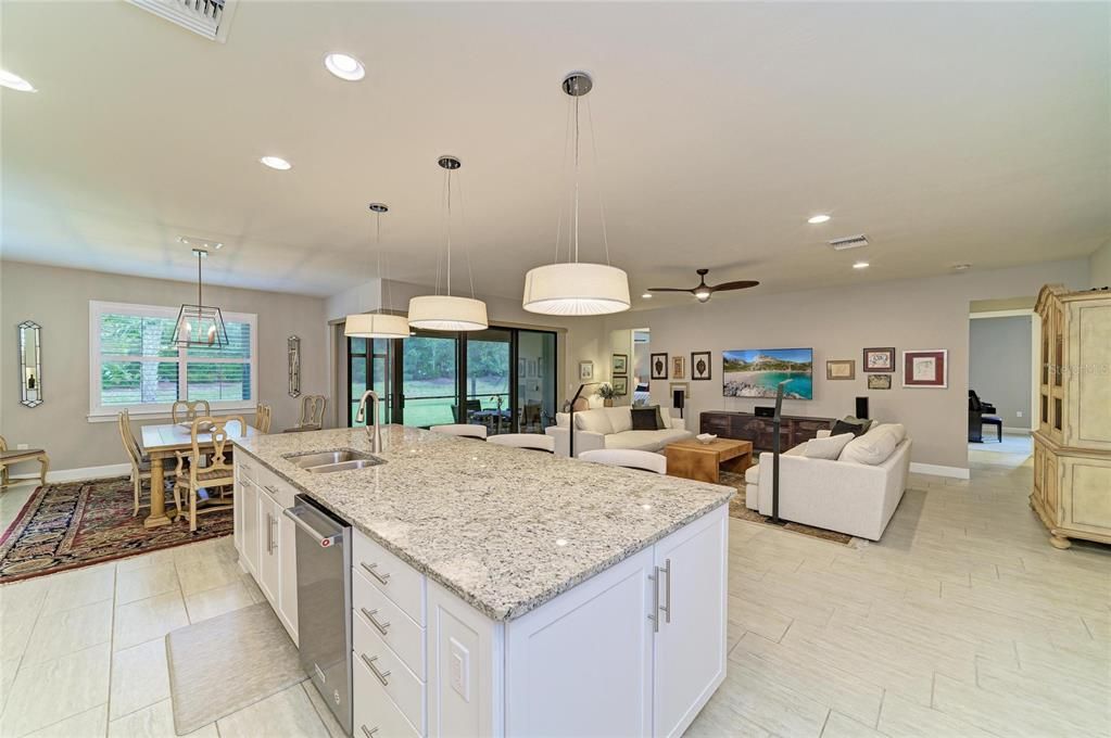 For Sale: $787,500 (3 beds, 3 baths, 2488 Square Feet)