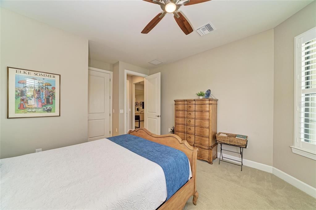 For Sale: $787,500 (3 beds, 3 baths, 2488 Square Feet)