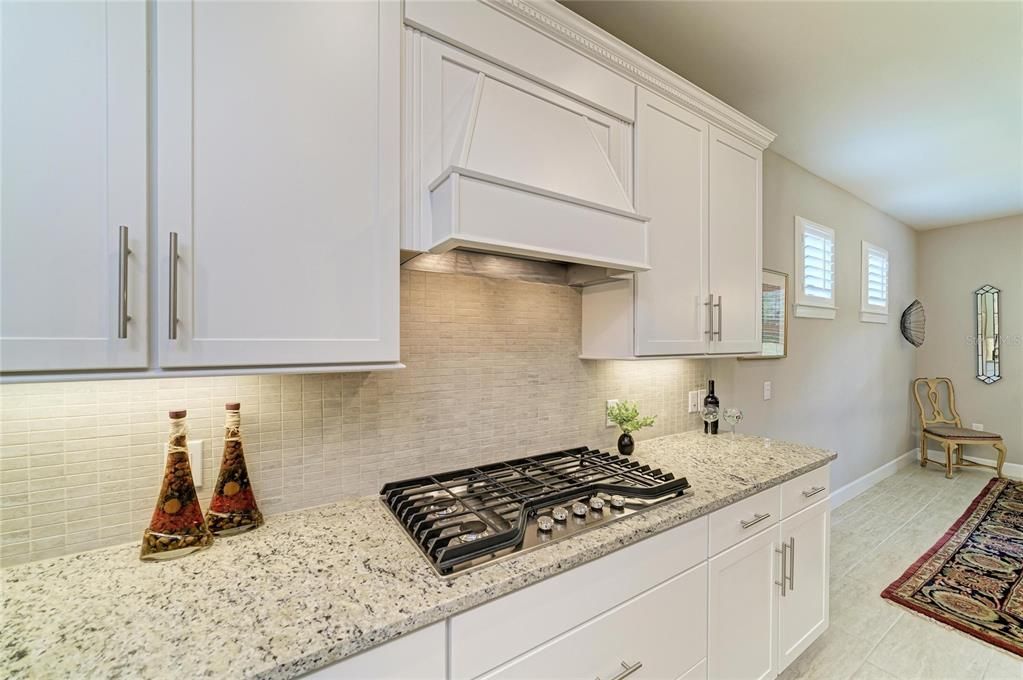 For Sale: $787,500 (3 beds, 3 baths, 2488 Square Feet)