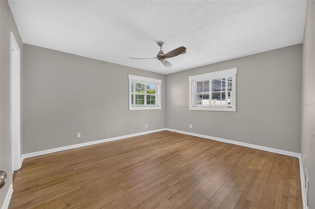 For Rent: $3,650 (3 beds, 2 baths, 2183 Square Feet)