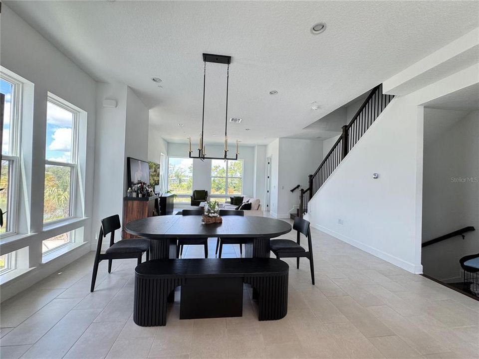 На продажу: $749,000 (3 спален, 3 ванн, 2085 Квадратных фут)