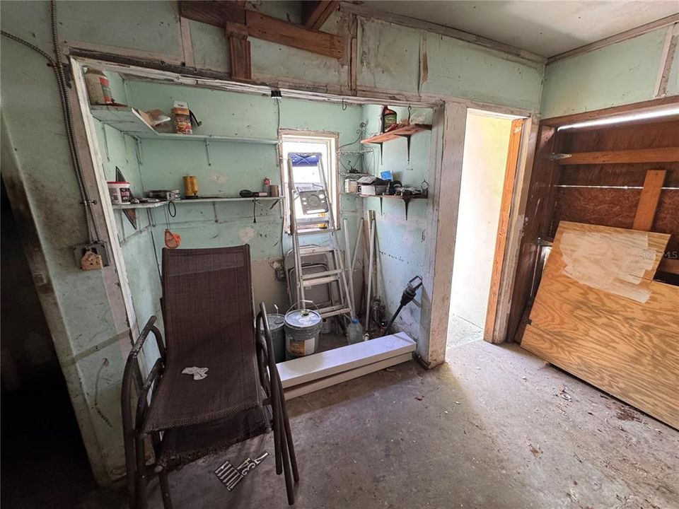 For Sale: $279,900 (3 beds, 1 baths, 1026 Square Feet)