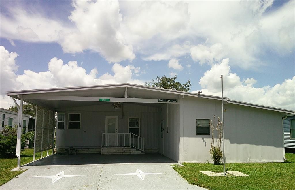For Sale: $139,000 (2 beds, 2 baths, 988 Square Feet)