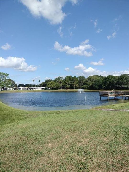 For Sale: $139,000 (2 beds, 2 baths, 988 Square Feet)