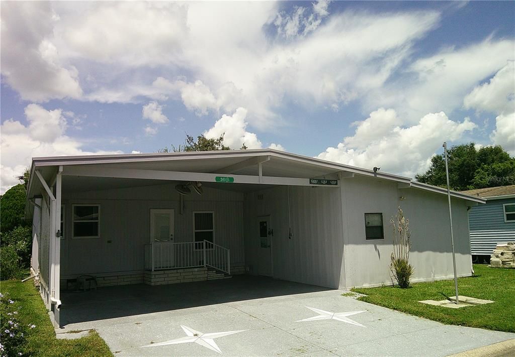 For Sale: $139,000 (2 beds, 2 baths, 988 Square Feet)