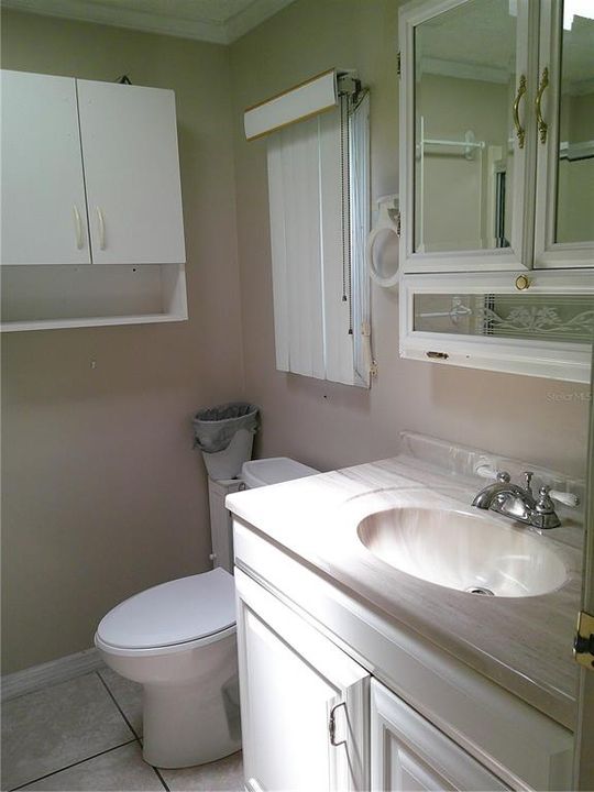 For Sale: $139,000 (2 beds, 2 baths, 988 Square Feet)