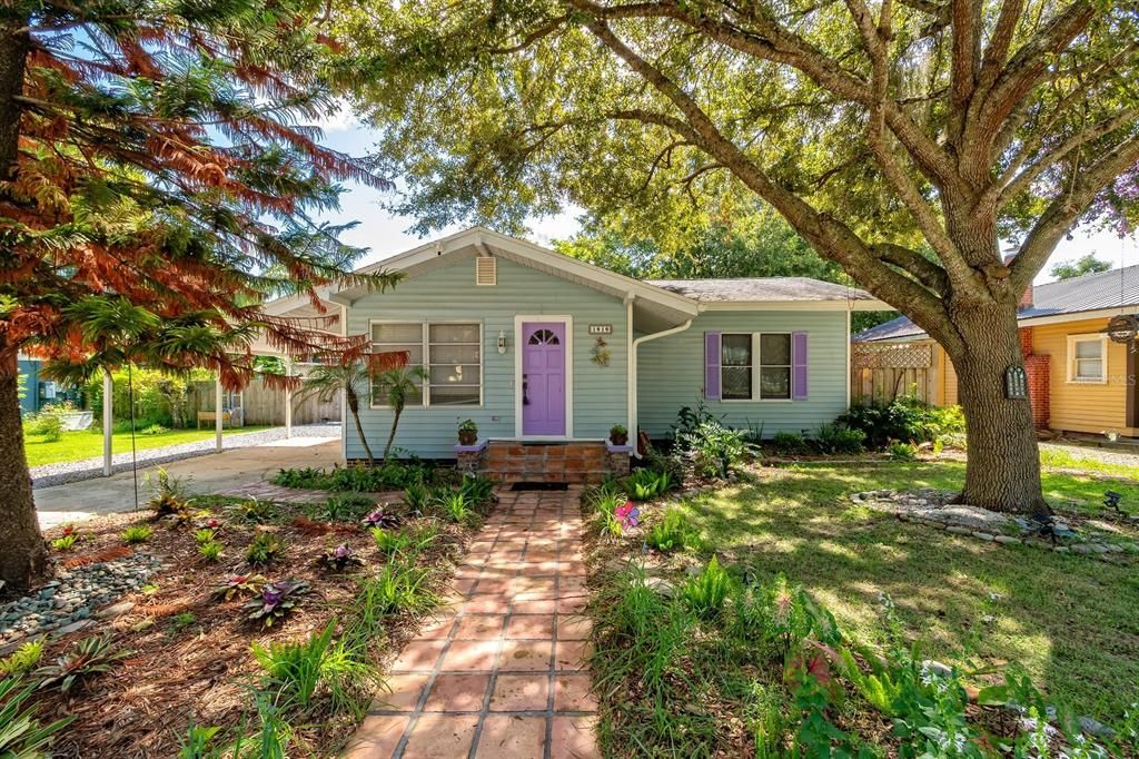 For Sale: $349,978 (2 beds, 1 baths, 1286 Square Feet)