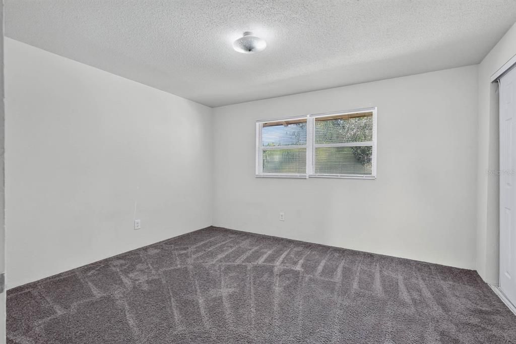 For Sale: $117,000 (2 beds, 1 baths, 480 Square Feet)