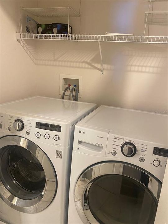 En Renta: $2,750 (3 camas, 2 baños, 1798 Pies cuadrados)