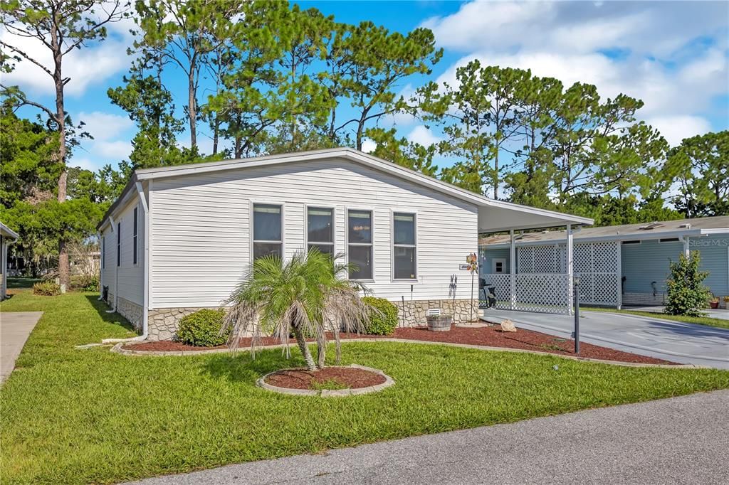For Sale: $174,900 (2 beds, 2 baths, 1188 Square Feet)