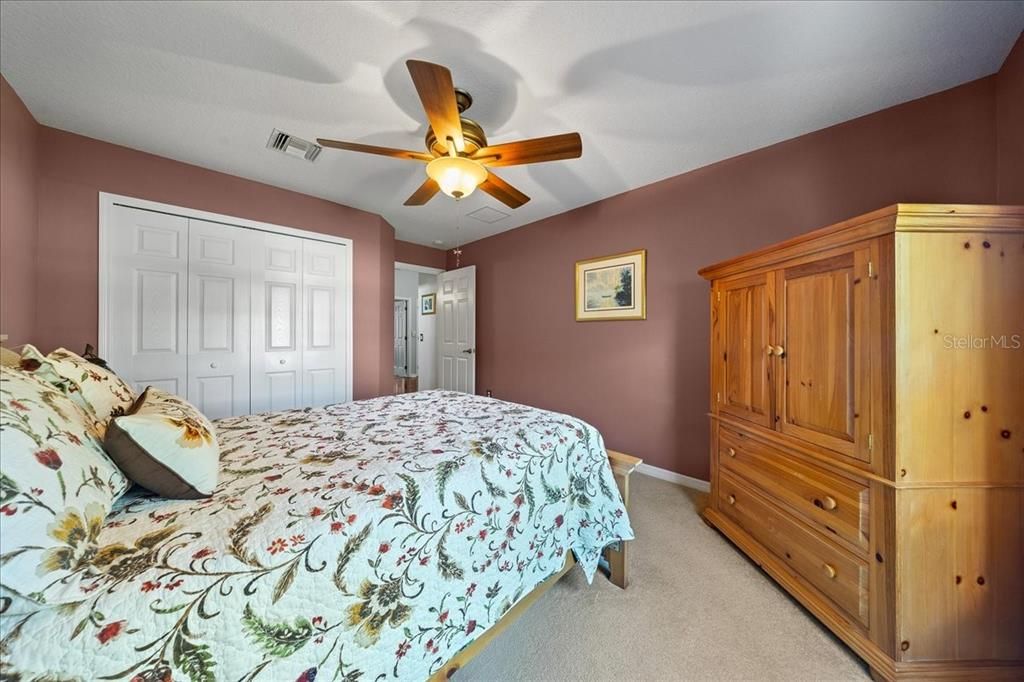 For Sale: $295,000 (3 beds, 2 baths, 2285 Square Feet)