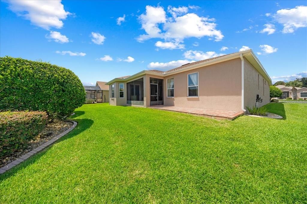 For Sale: $295,000 (3 beds, 2 baths, 2285 Square Feet)