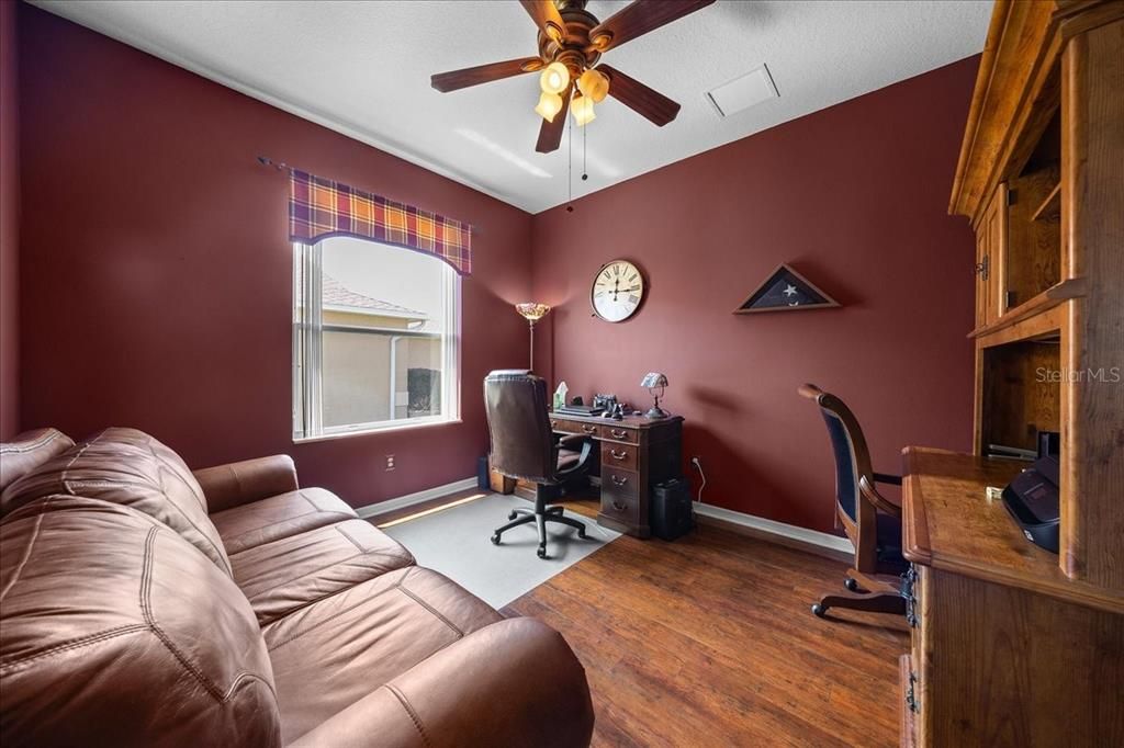 For Sale: $295,000 (3 beds, 2 baths, 2285 Square Feet)