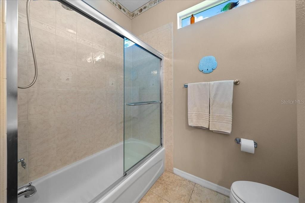For Sale: $295,000 (3 beds, 2 baths, 2285 Square Feet)