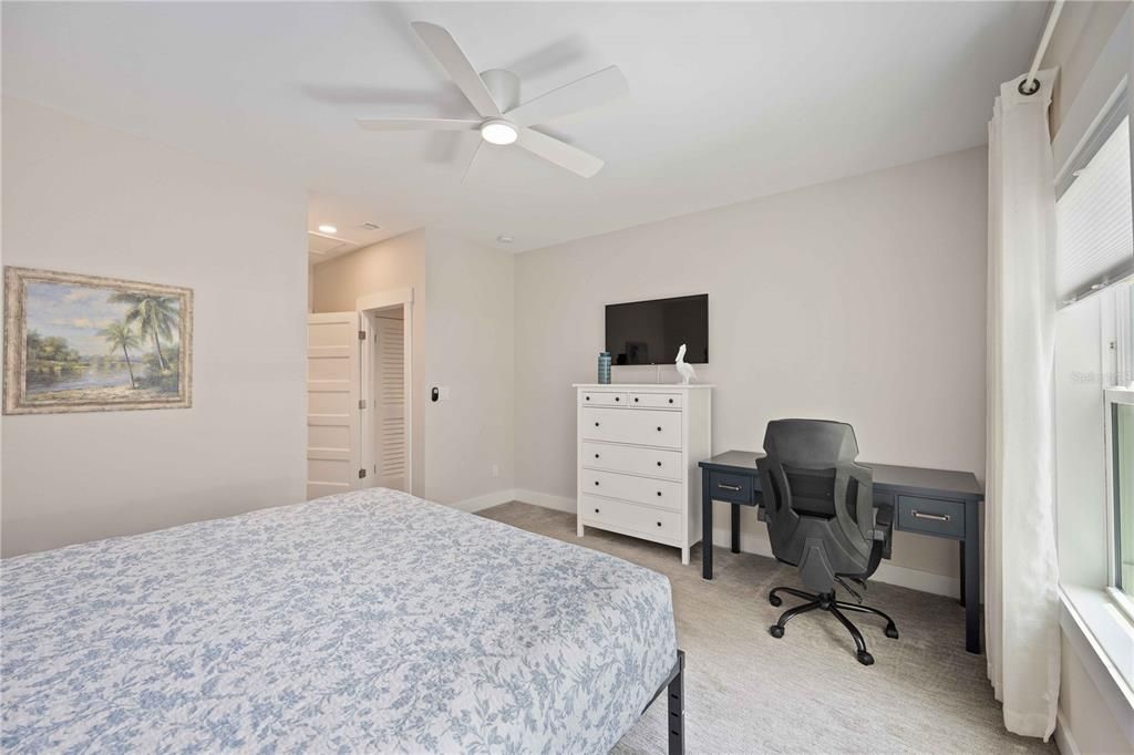 For Rent: $3,500 (3 beds, 2 baths, 1650 Square Feet)