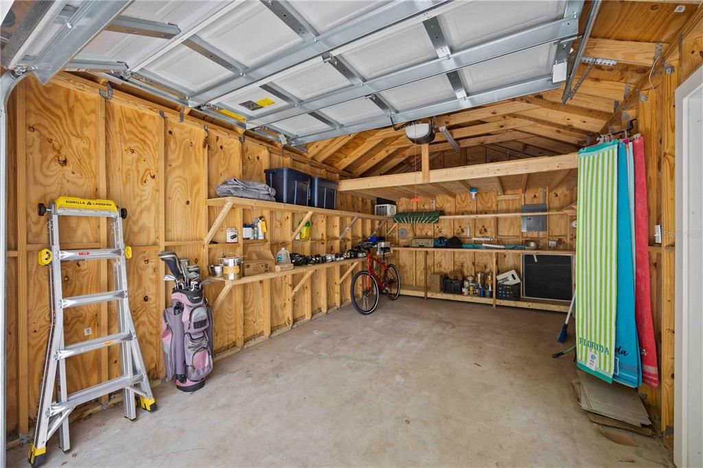 For Rent: $3,500 (3 beds, 2 baths, 1650 Square Feet)