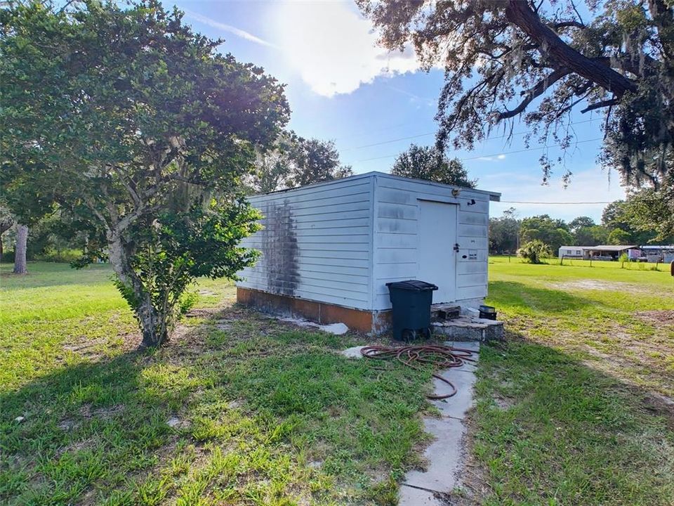 En Venta: $100,000 (1.03 acres)