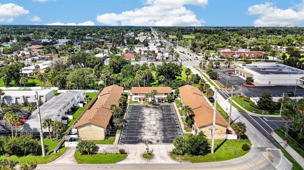 For Sale: $124,900 (2 beds, 1 baths, 960 Square Feet)