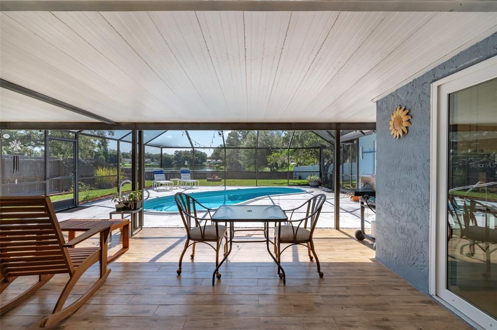 For Sale: $420,000 (4 beds, 2 baths, 1702 Square Feet)