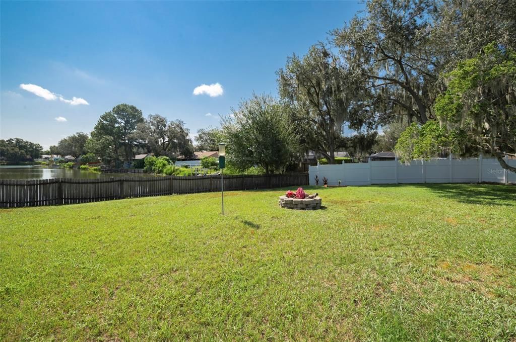For Sale: $420,000 (4 beds, 2 baths, 1702 Square Feet)