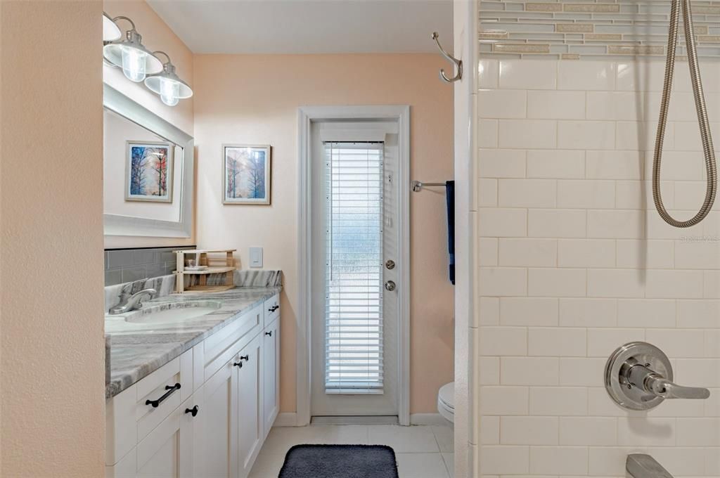 For Sale: $420,000 (4 beds, 2 baths, 1702 Square Feet)