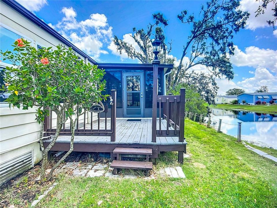 For Sale: $175,000 (2 beds, 2 baths, 1378 Square Feet)