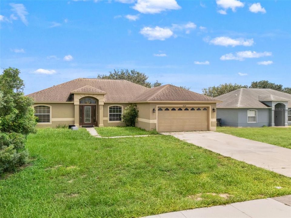En Venta: $314,900 (4 camas, 2 baños, 1885 Pies cuadrados)