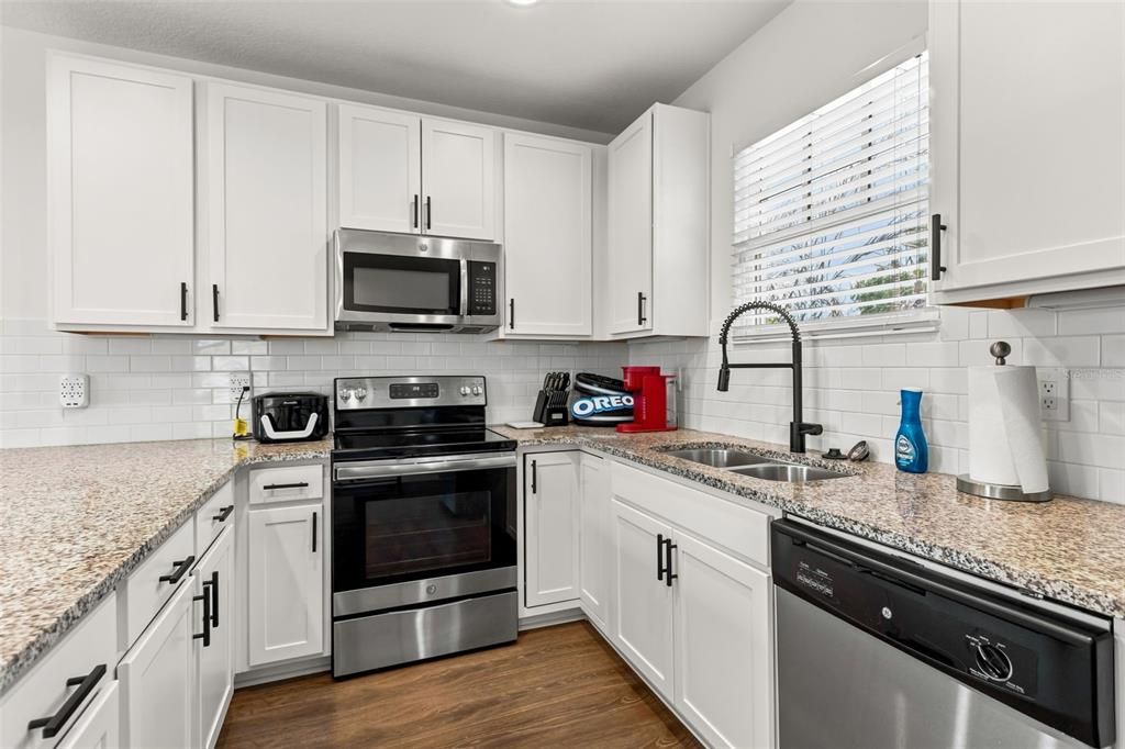 For Sale: $1,599,000 (4 beds, 3 baths, 3312 Square Feet)