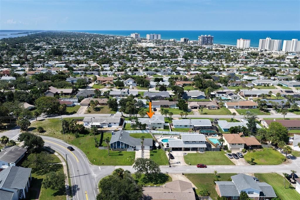 For Sale: $699,000 (4 beds, 2 baths, 2972 Square Feet)