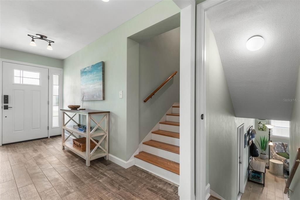 For Sale: $699,000 (4 beds, 2 baths, 2972 Square Feet)
